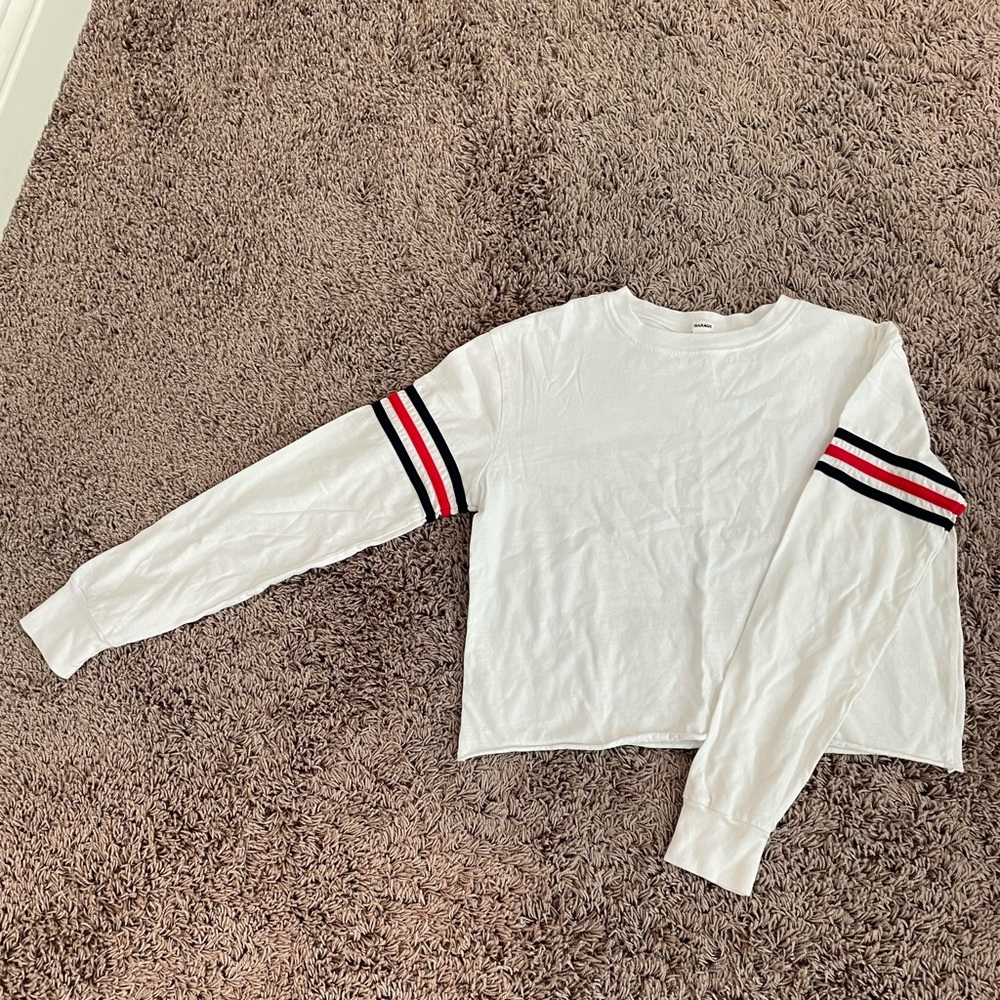 Garage long sleeve crop